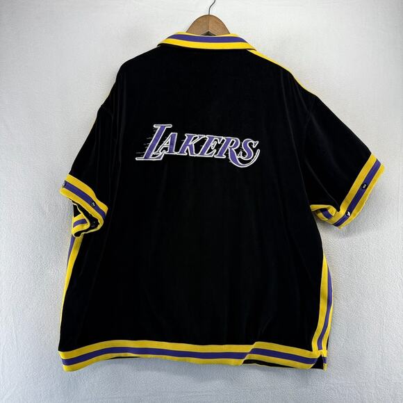 Vintage Los Angeles Lakers Warmup Shirt men's 3XL 3XT Black Suede Velour Snap - Picture 9 of 10